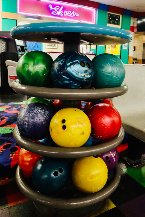 balls