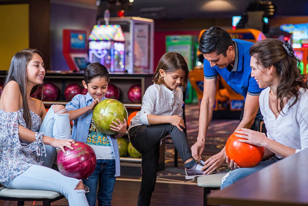 family bowling