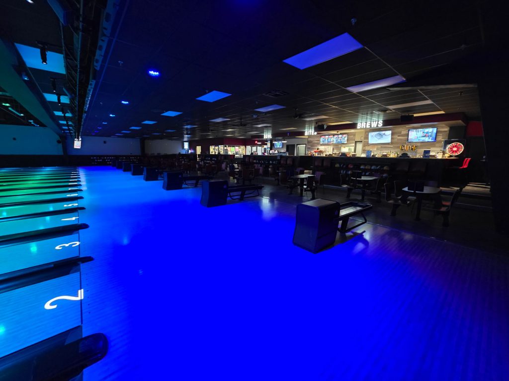 glow bowling