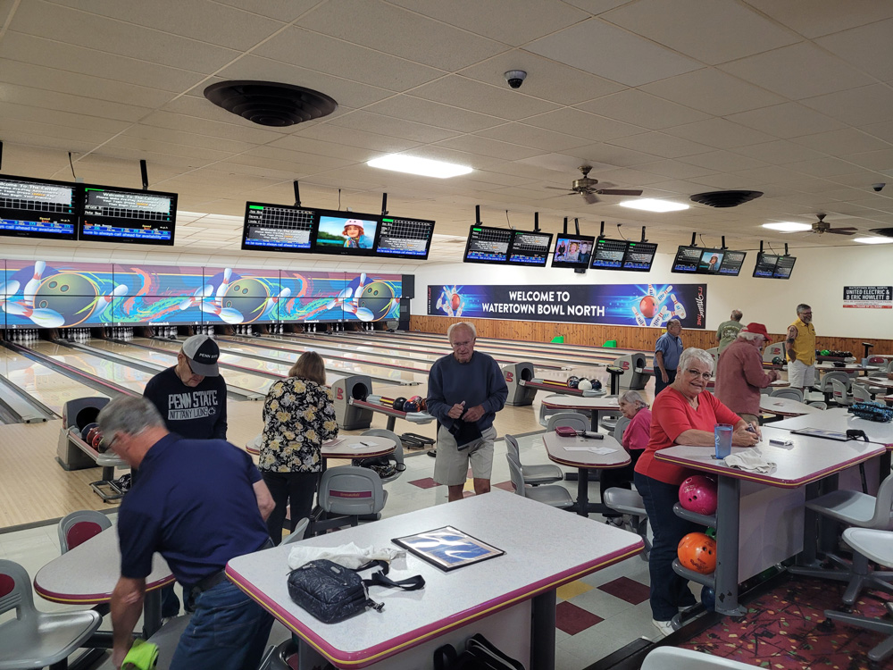 league bowlers